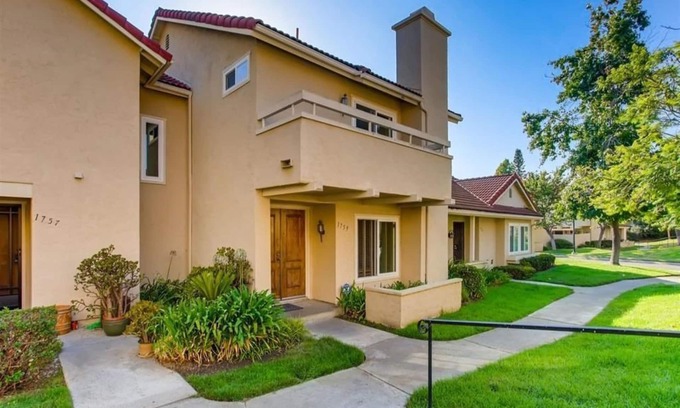 Encinitas House | Lovely 3 bed Encinitas Townhome