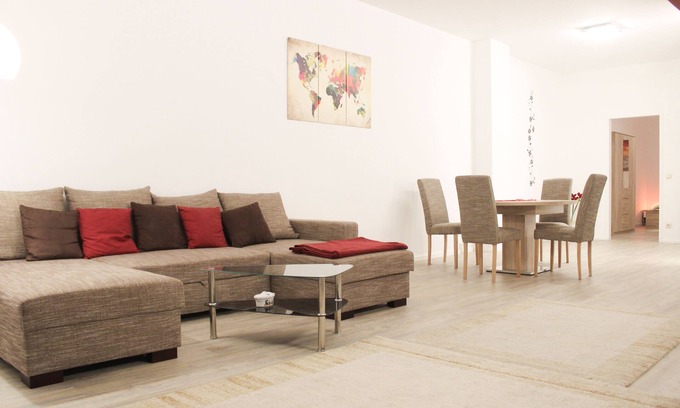 Friedrichshagen Apartment | Lovely 5-rooms apartment in Friedrichshagen
