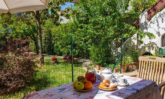 Francavilla al Mare Apartment | Lovely apartment for 4 people with WIFI, A/C, TV and terrace