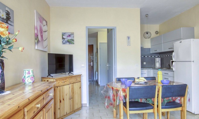 Les Lecques Apartment | Lovely apartment for 4 guests with WIFI, TV and terrace