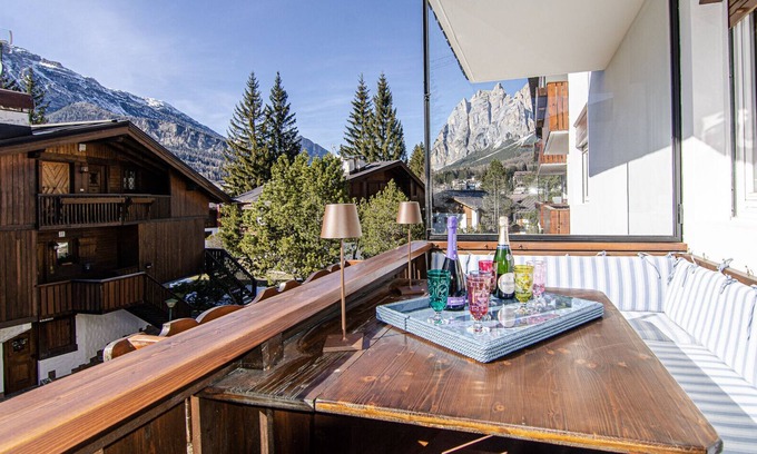 Cortina d'Ampezzo Apartment | Lovely apartment in the heart of Cortina