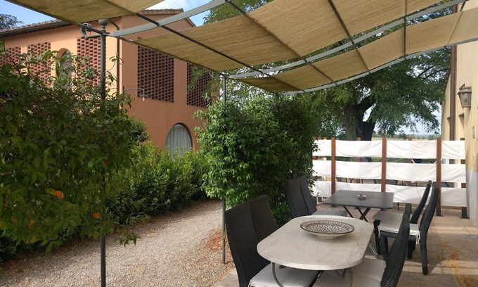 Castelfiorentino Villa | Lovely apartment in villa with pool, WIFI, panoramic view and parking, close to San Gimignano