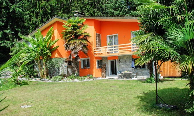 Negrentino Apartment | Lovely apartment for 4 guests with WIFI, pool, TV, patio, pets allowed and panoramic view