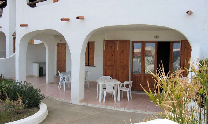 La Ciaccia Apartment | Lovely apartment for 8 people with WIFI, A/C, TV, terrace, pets allowed and parking