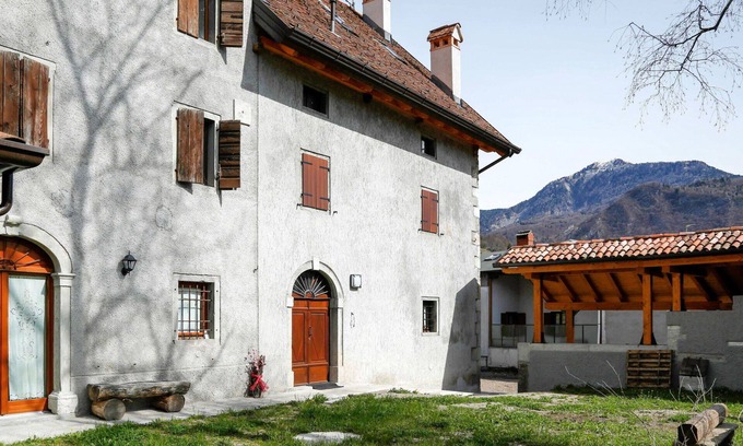 Raveo Apartment | Lovely apartment for 2 people with WIFI, TV and patio