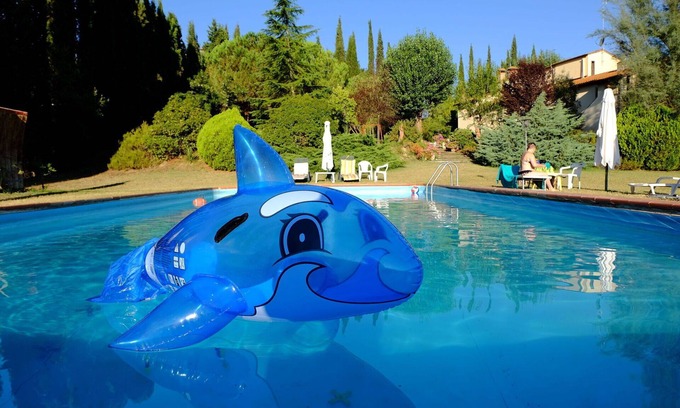 Gambassi Terme Other | Lovely apartment for 4 guests with pool, WIFI, TV, patio and pets allowed, close to San Gimignano