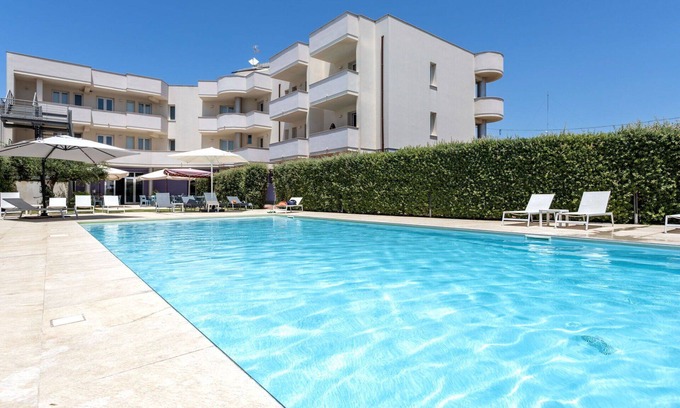Marsala Apartment | Lovely apartment for 4 guests with WIFI, pool, A/C, TV and balcony