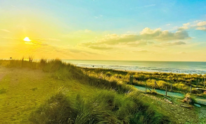 Westkapelle Apartment | Lovely apartment for 4 people with WIFI, TV and terrace