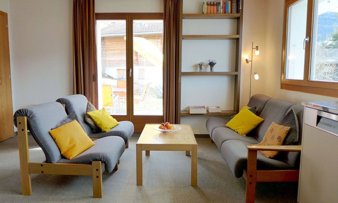 Buerchen Apartment | Lovely apartment for 6 guests with WIFI, TV, patio and panoramic view