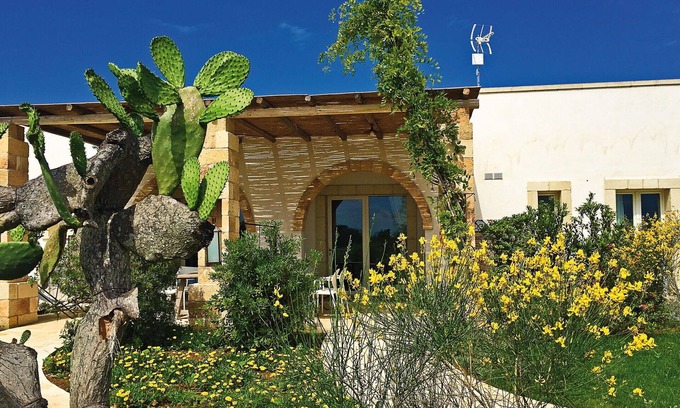 Otranto Other | Lovely apartment for 6 people with WIFI, A/C, pool, TV and panoramic view