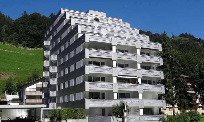 Engelberg Apartment | Lovely apartment for 4 guests with WIFI, TV, balcony and pets allowed