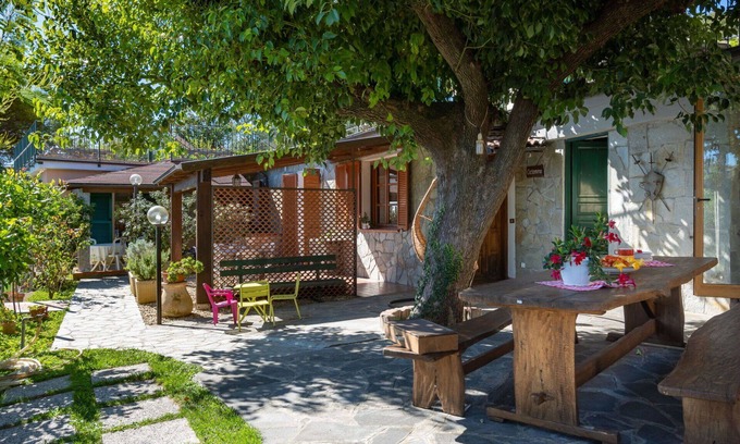 Valloria Apartment | Lovely apartment for 4 people with hot tub, pool, A/C, WIFI, TV and patio
