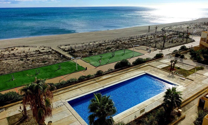 Saint-Hippolyte Apartment | Lovely apartment for 4 people with WIFI, pool, TV and terrace