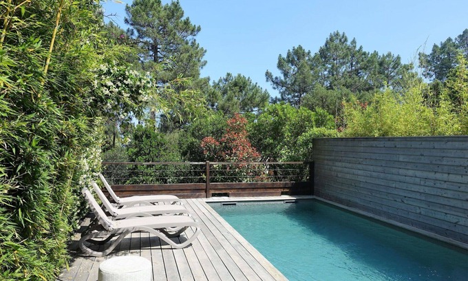 Sari-Solenzara Apartment | Lovely apartment for 4 guests with private pool, A/C, WIFI, TV, terrace and pets allowed