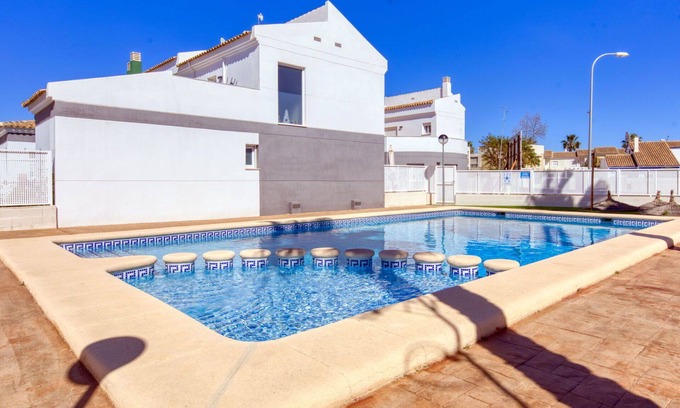 Vergel House | Lovely apartment in villa for 4 people with A/C, WIFI, pool, TV and terrace