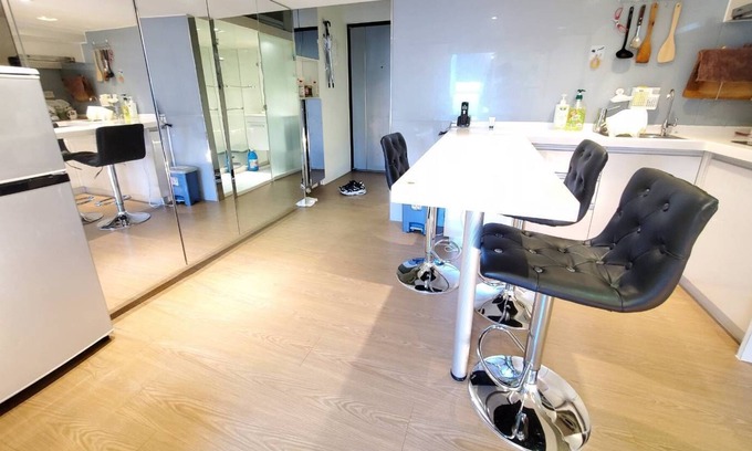 Xinyi Apartment | Lovely Apartment with City View(5mins to MRT)