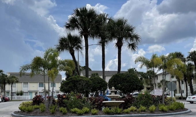 Town N County Park Apartment | Lovely apt