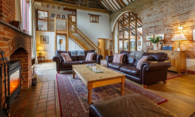 Reepham House | Lovely barn for celebrations; huge vaulted barn room, log burner, hot tub.