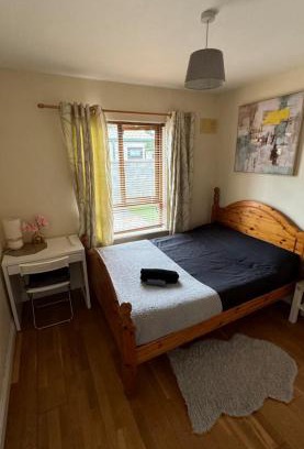 Newbridge House | lovely bedroom in Newbridge