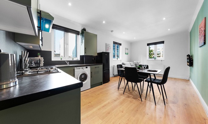 Deptford Apartment | Lovely Central London Apartment