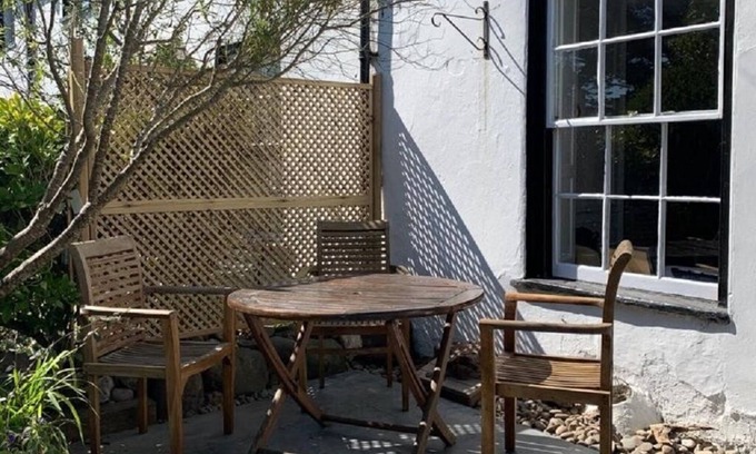 Bude House | Lovely Cottage beside Bude Canal & Surfing Beaches
