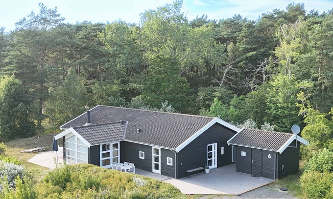 Oster Somarken House | Lovely cottage near a fantastic beach