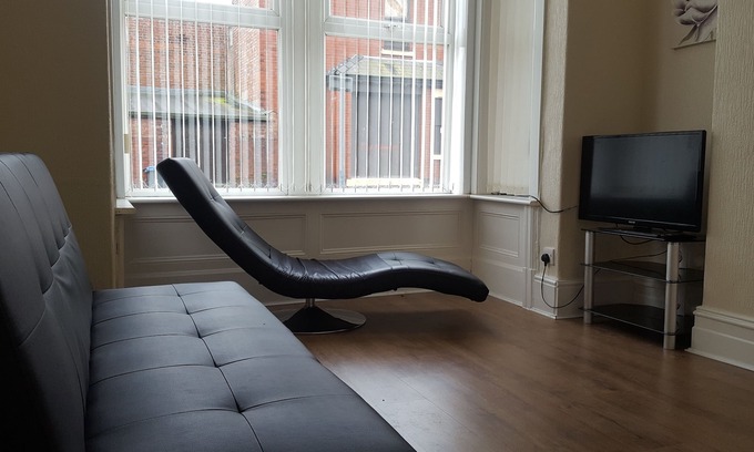 North Shore House | Lovely Family Home close to Blackpool Town centre