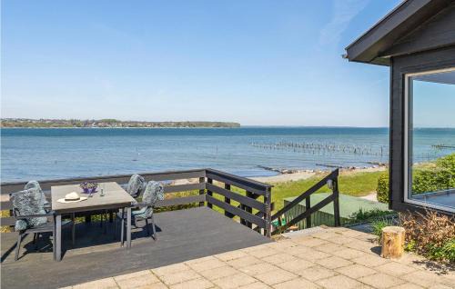 Fynshav House | Lovely Home In Haderslev With Kitchen