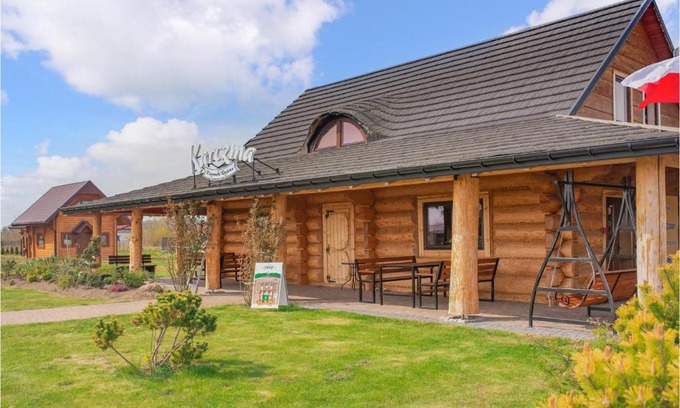 Postomino House | Lovely Home In Jezierzany With Sauna