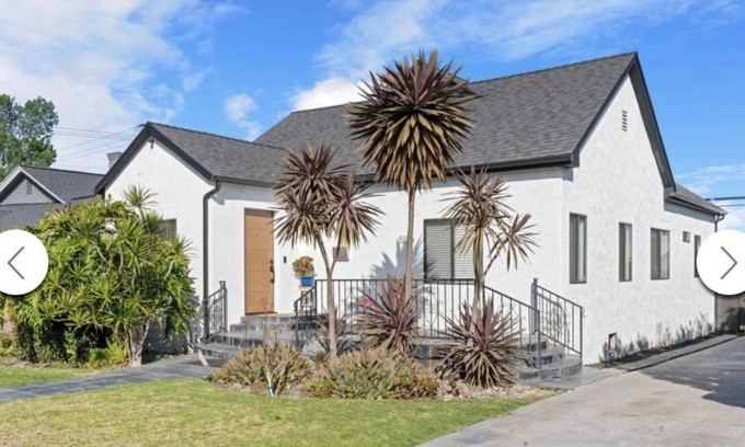 Park Mesa Heights Condo | Lovely home located in View Park, CA