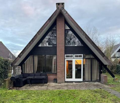 Municipality of Opmeer House | Lovely house till 9 pers near Amsterdam and the sea