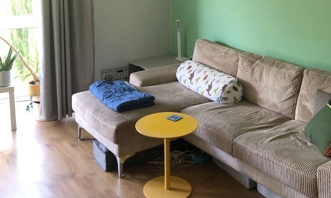 Bow West Apartment | Lovely One Bedroom Apartment in East London!