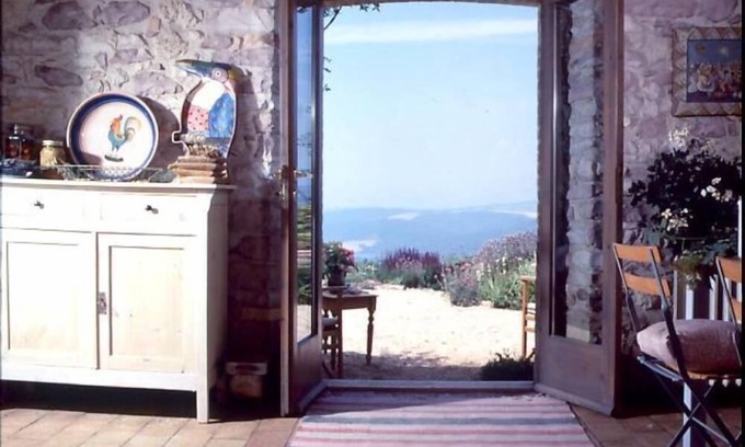 Baschi House | Lovely stone countryhouse with garden in the heart of Umbria