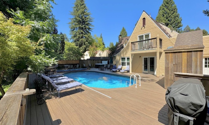 Guerneville House | Lovely Tudor Home w/Pool & Spa Near Russian River