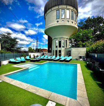 Trevoux Apartment | Loveroom Andrée