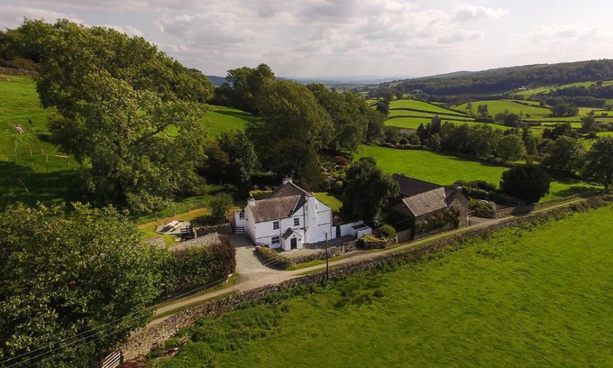 Crosthwaite House | Low Cartmell Fold