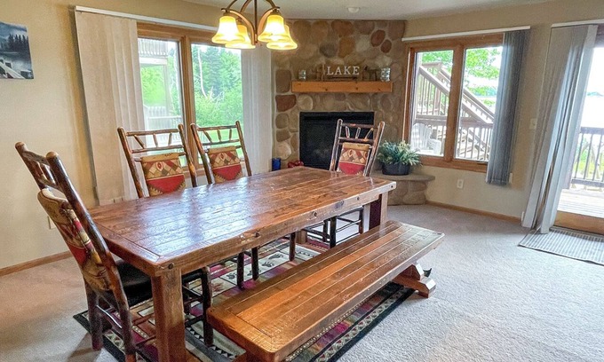 Tomahawk House | Lower 105 Hickey Ave Lake Mohawksin Lodge