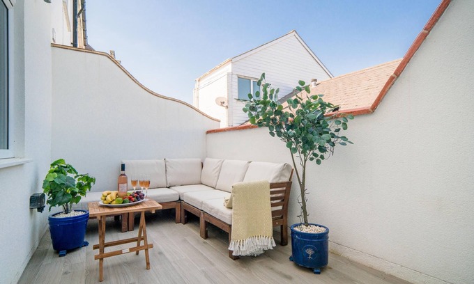 Seaview Apartment | Lower Bouys in the seaside village of Seaview on the Isle of Wight