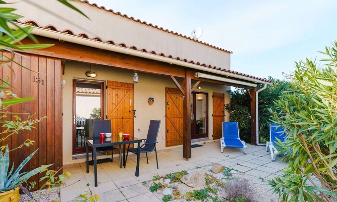 Les Ayguades House | LS131A : GRUISSAN/Large 2 bedroom villa