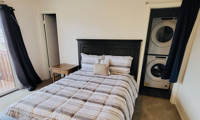 Campbell Park Apartment | (LT) Fully furnished 1 bedroom apartment in Anchorage