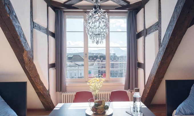 Lucerne Apartment | LU Mars IVb - Chapel Bridge HITrental Apartment