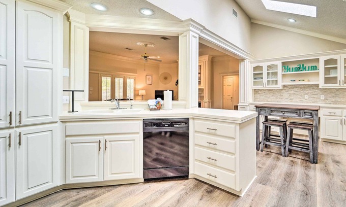 Lubbock Villa | Lubbock Home w/Patio ~ 6 Mi to Texas Tech!