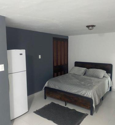 Monterrey House | Luna Nueva Habitación Privada