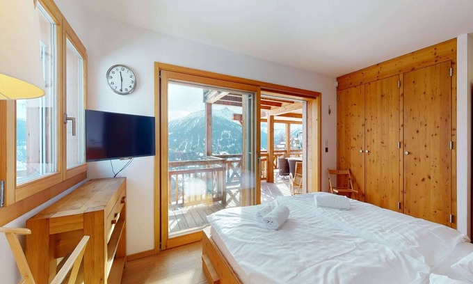 Granges Ski Chalet | Lush chalet in Heremence with sauna