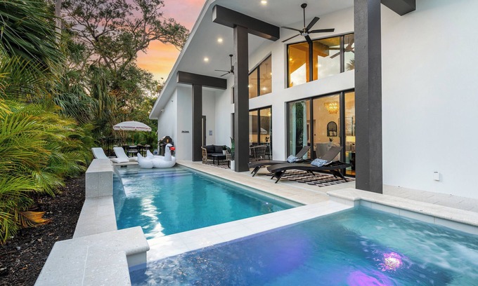 Alta Vista House | Lux Pelican's Perch | Heated Pool + Hot Tub + Gym