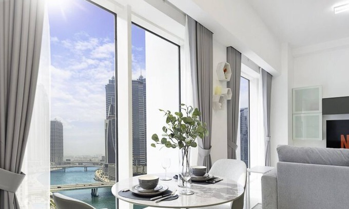 Business Bay Apartment | LUX The West Wharf Canal View Suite
