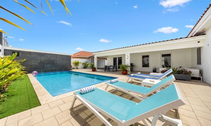 Kamay House | Lux Villa w/Private Pool at Mango Villa by Bocobay