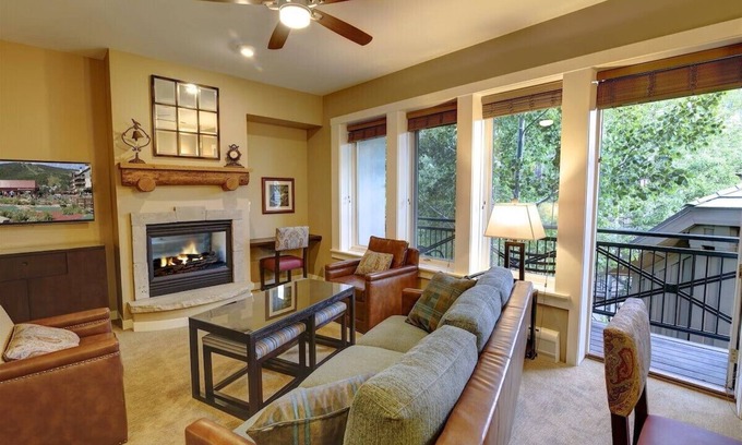 Beaver Creek Apartment | Luxe 2BR Ski-In/Ski-Out Retreat at Hyatt Mountain Lodge, Beaver Creek! Dec 9-13