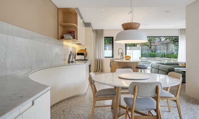 Forest Lodge House | Luxe family home w/pool near City and Darling Harbour