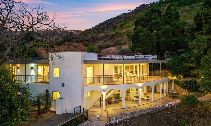 Malibu House | Luxe Malibu Getaway with Scenic Views, Patio Dining & Studio | Cielo Estate